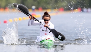 2021 ICF Canoe Sprint Olympic Qualifier Barnaul Ana-Roxana LEHACI, Viktoria SCHWARZ