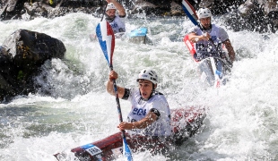 france k1 wildwater team 2017 icf slalom and wildwater world championships pau france 007 0