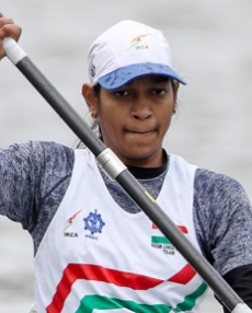 Prachi YADAV India ICF Kayak Paracanoe