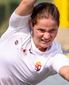 Zsanett LAKATOS
