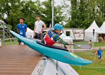 After World Cups, Waris Mills is in Foix for the World Championships