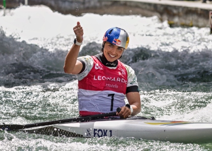 Fox goes back-to-back in C1 with medals in Prague and Augsburg Fox gold Augsburg