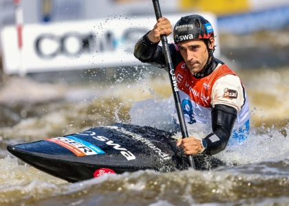 German Olympic star Hannes Aigner won K1 teams European gold in 2025
