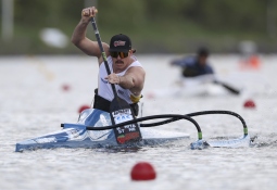 Sainbury claims gold in the men's VL1 in impressive display benjamin sainbury montreal