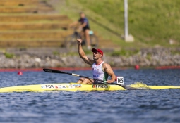 Pimenta comes out on top after tough battle with Pedersen fernando pimenta portugal 5k