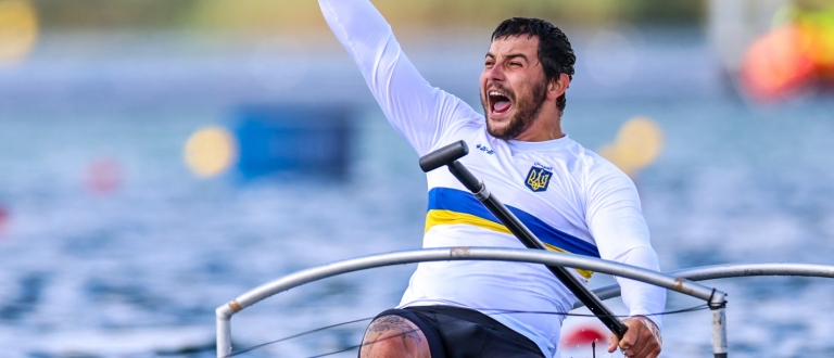 Vladyslav Yepifanov Paris 2024 Ukraine Paracanoe Paralympics gold