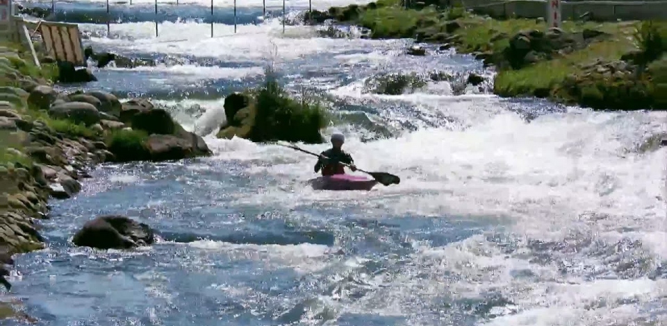 Shiting Li, China, U23 Semi Final / 2024 ICF Canoe-Kayak Slalom Junior & U23 World Championships