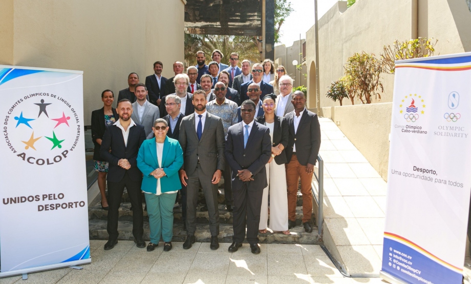Thomas Konietzko attended the ACOLOP Olympic Congress in Cape Verde ACOLOP Olympic Congress in Cape Verde