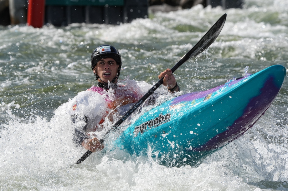 David Llorente kayak cross individual Sydney 2025 Spain action