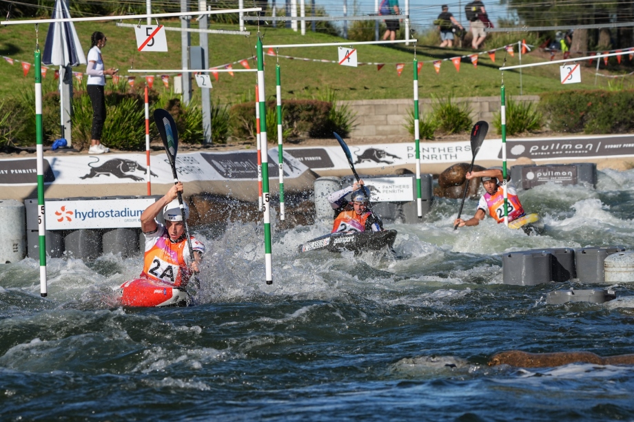 France Sydney 2025 kayak teams