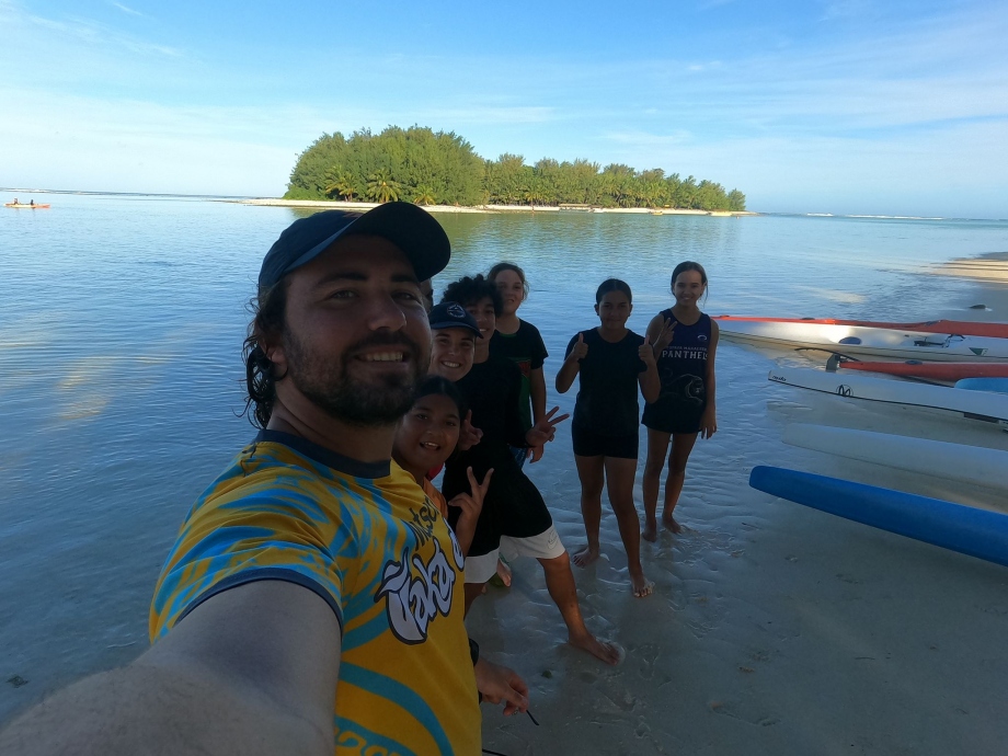 Eight young athletes trained in Cook Islands in development camp group cook islands