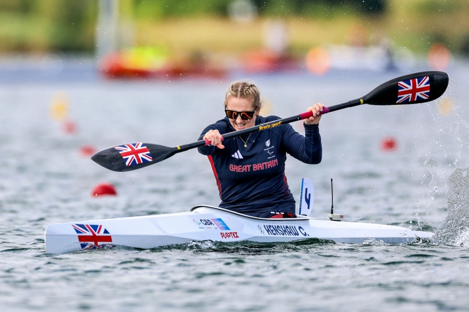 Charlotte Henshaw Paris 2024 Paracanoe KL2