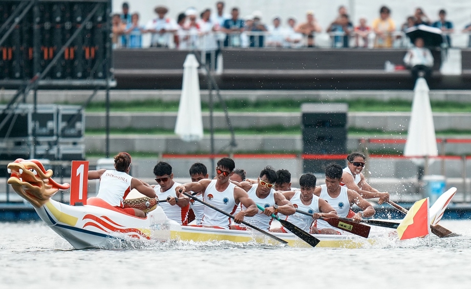 Indonesia won three Dragon Boat gold medals in Chengdu