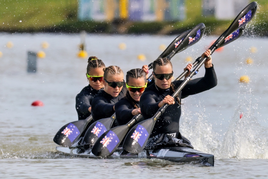 New Zealand did not win a medal in K4 in the season-opening World Cups