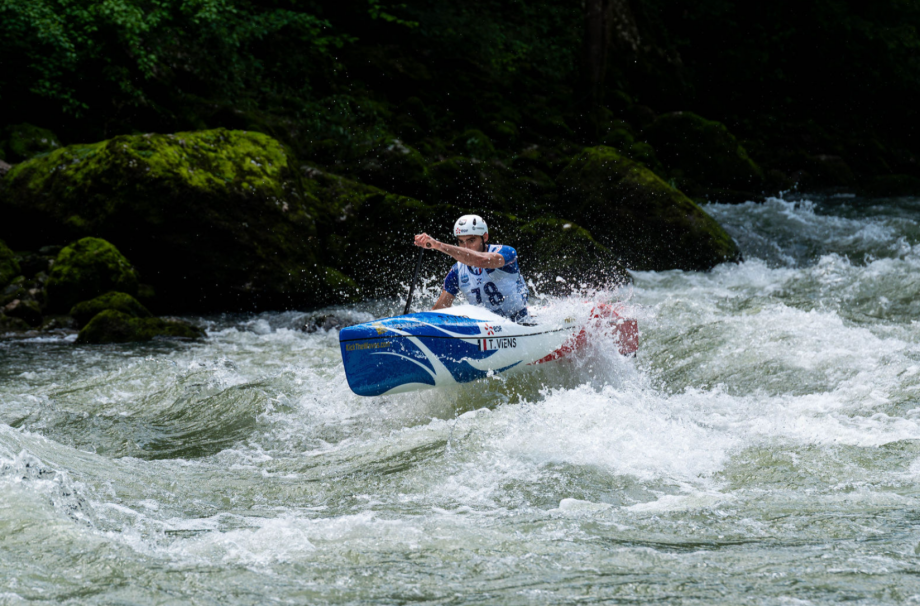 Viens took gold in C2 alongside Sauteur Viens ICF Wildwater Banja Luka